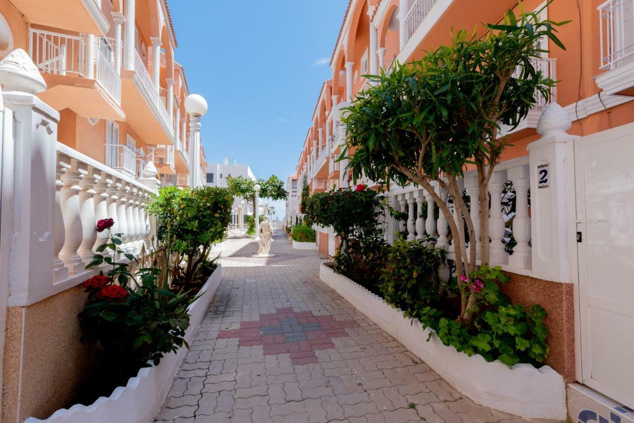 Apartament "Verano Azul" La Mata La Mata  Luaran gambar
